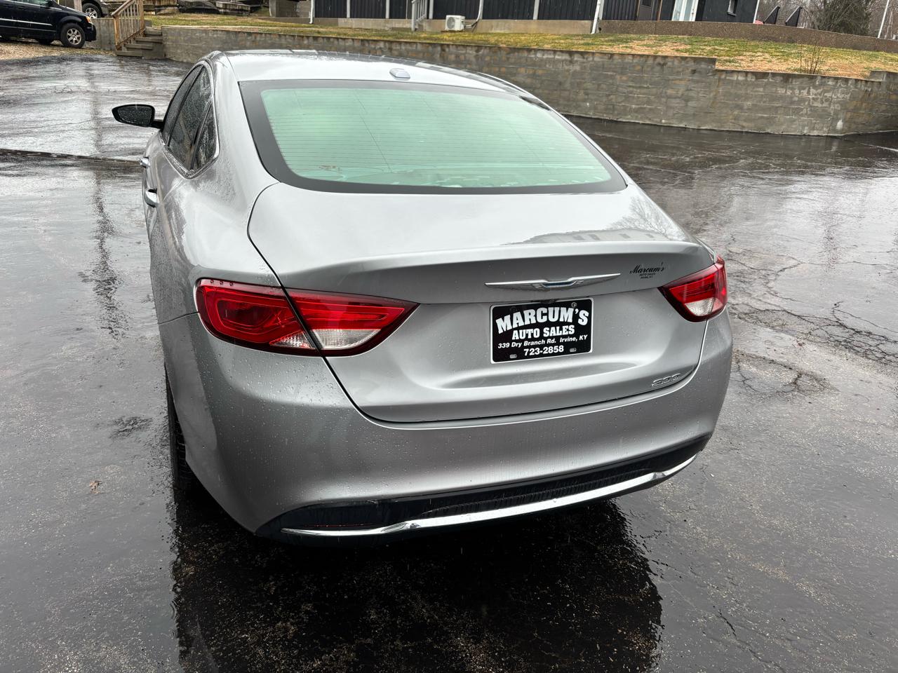 Chrysler 200 4dr Sdn Limited FWD 2015