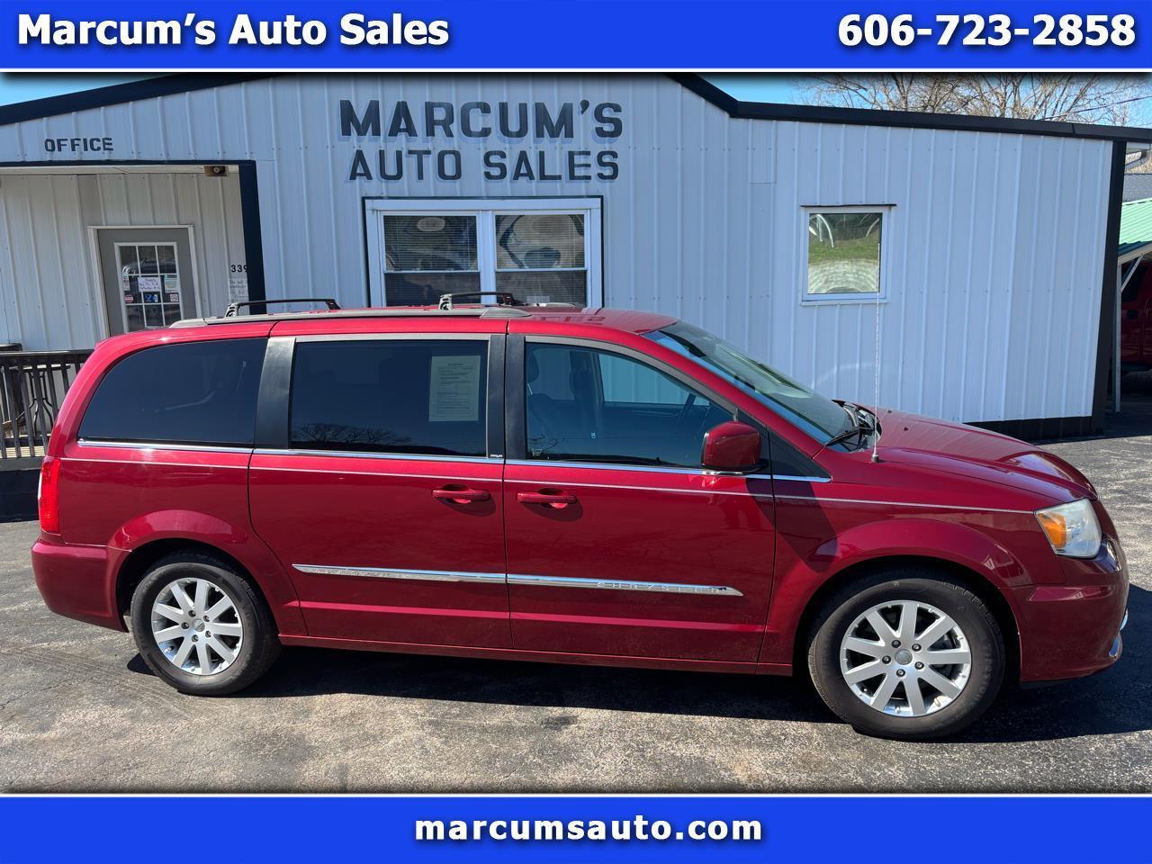 Chrysler Town & Country 4dr Wgn Touring 2013
