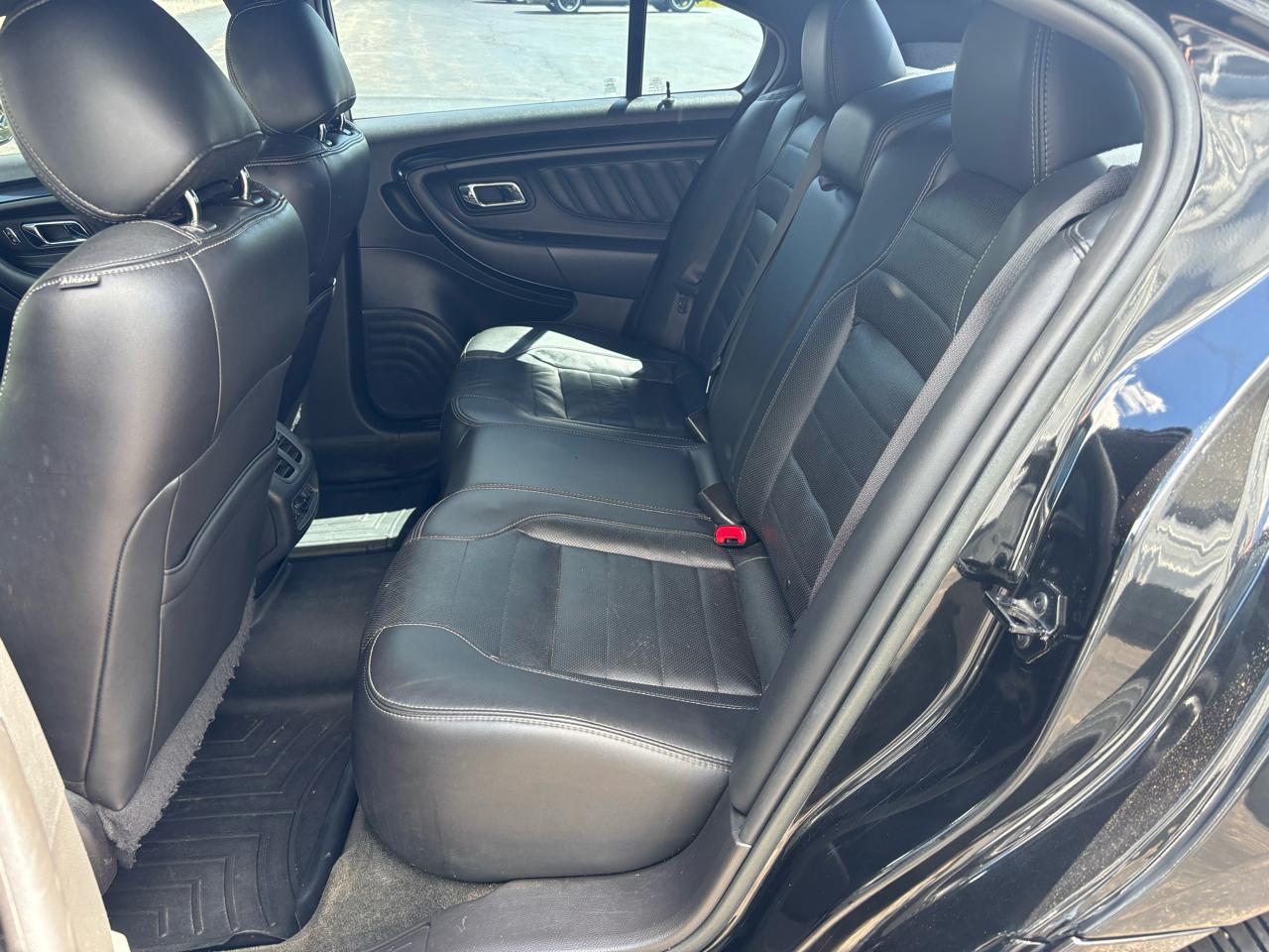 Ford Taurus 4dr Sdn SHO AWD 2014