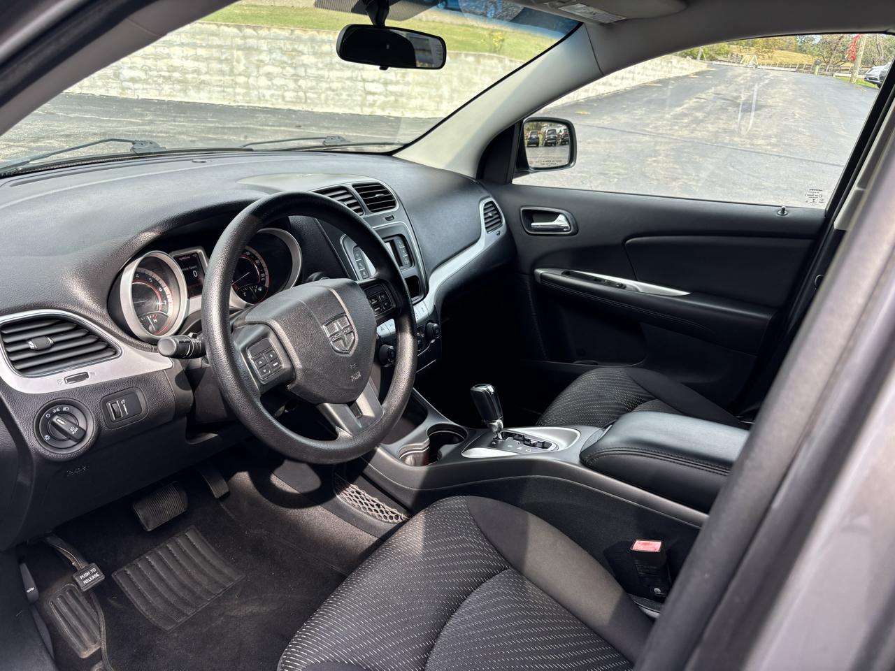 Dodge Journey FWD 4dr SXT 2013