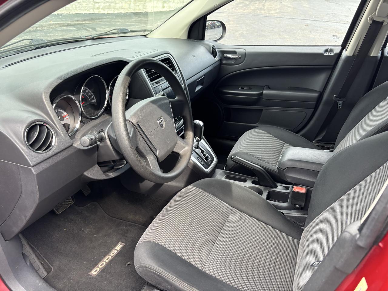 Dodge Caliber 4dr HB Heat 2010