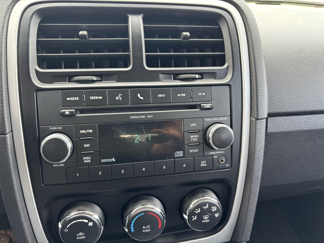 Dodge Caliber 4dr HB Heat 2010