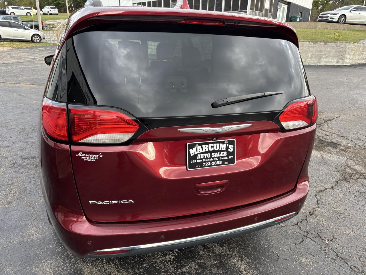 Chrysler Pacifica Touring-L FWD 2017