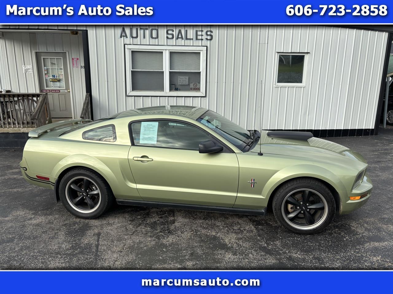 Ford Mustang 2dr Cpe Standard 2006