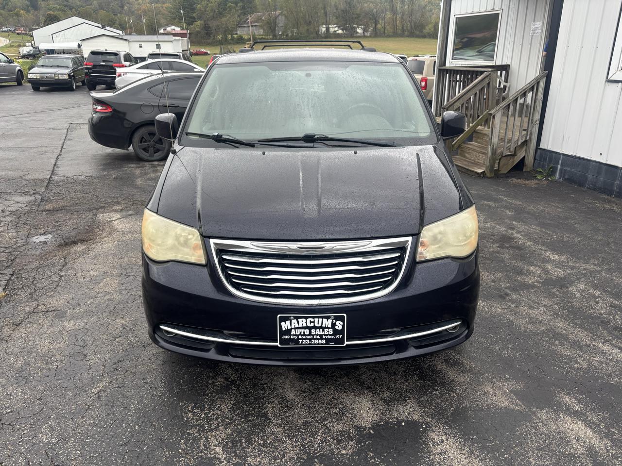 Chrysler Town & Country 4dr Wgn Touring 2011