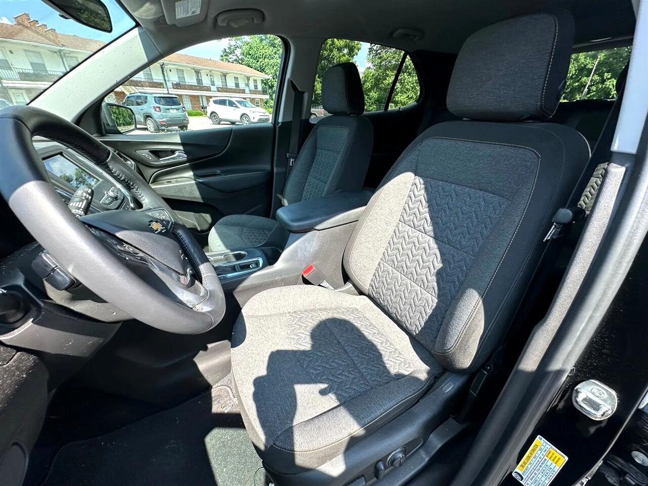 Chevrolet Equinox FWD 4dr LT w/1LT 2022 Chevrolet Equinox FWD 4dr LT w/1LT 2022