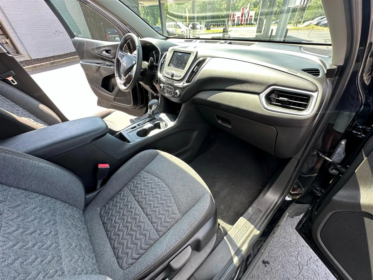 Chevrolet Equinox FWD 4dr LT w/1LT 2022 Chevrolet Equinox FWD 4dr LT w/1LT 2022