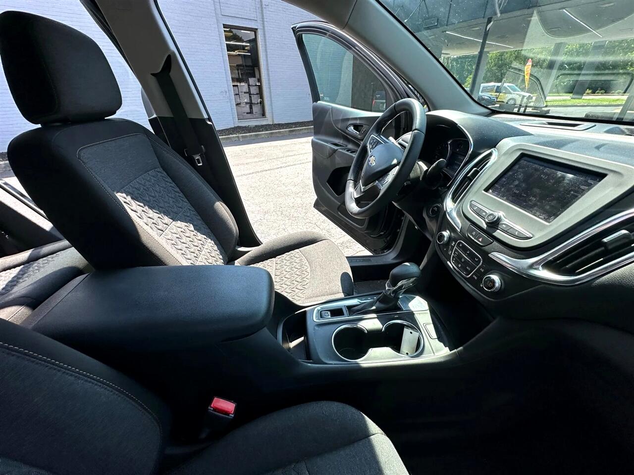 Chevrolet Equinox FWD 4dr LT w/1LT 2022 Chevrolet Equinox FWD 4dr LT w/1LT 2022