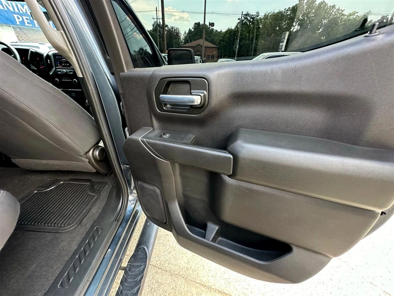 Chevrolet Silverado 1500 4WD Crew Cab 147" Custom Trail Boss 2020 Chevrolet Silverado 1500 4WD Crew Cab 147" Custom Trail Boss 2020