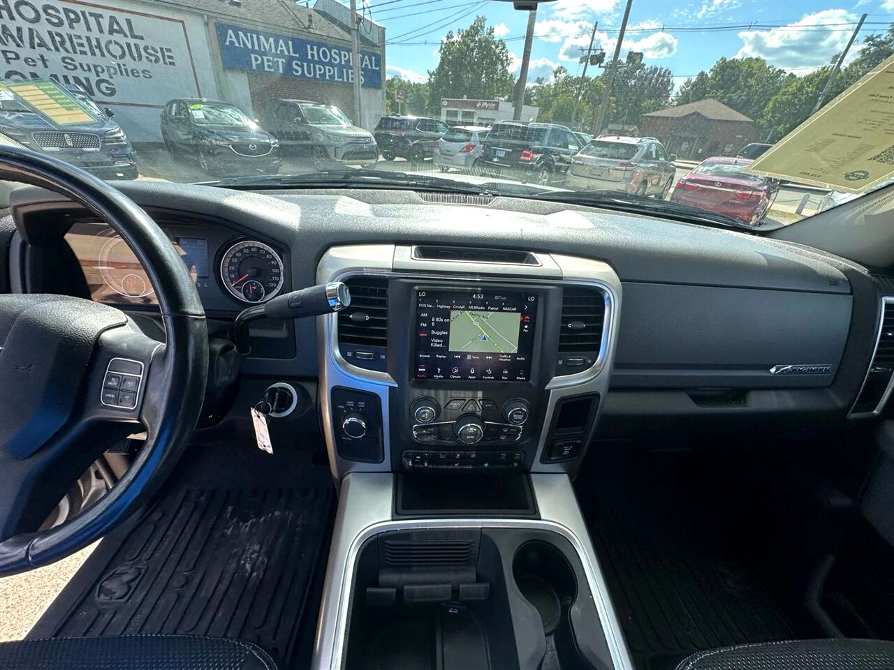 RAM 2500 Big Horn 4x4 Crew Cab 6'4" Box 2018 RAM 2500 Big Horn 4x4 Crew Cab 6'4" Box 2018