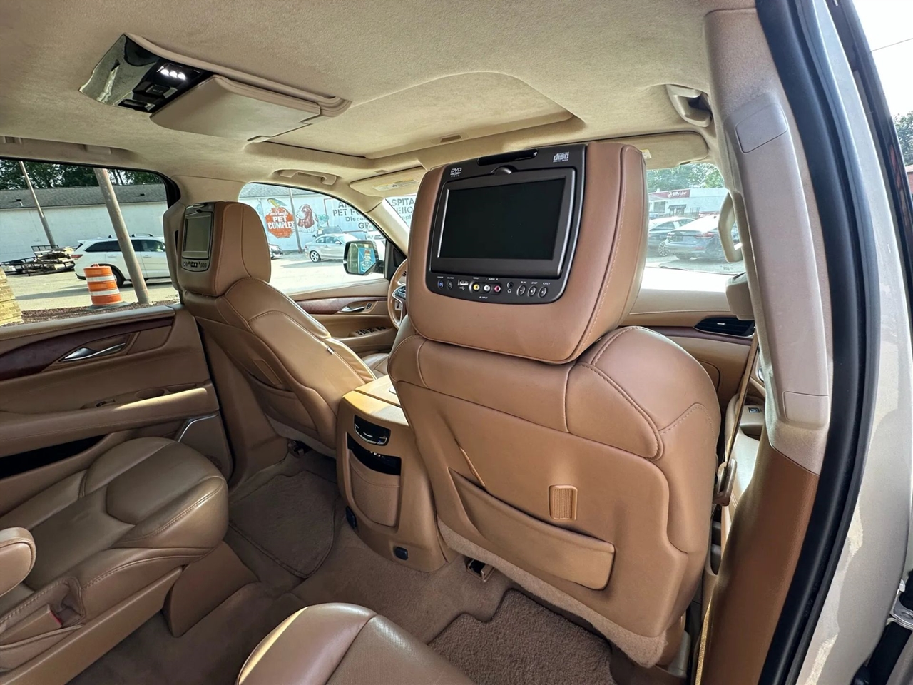 Cadillac Escalade ESV 4WD 4dr Platinum 2016 Cadillac Escalade ESV 4WD 4dr Platinum 2016