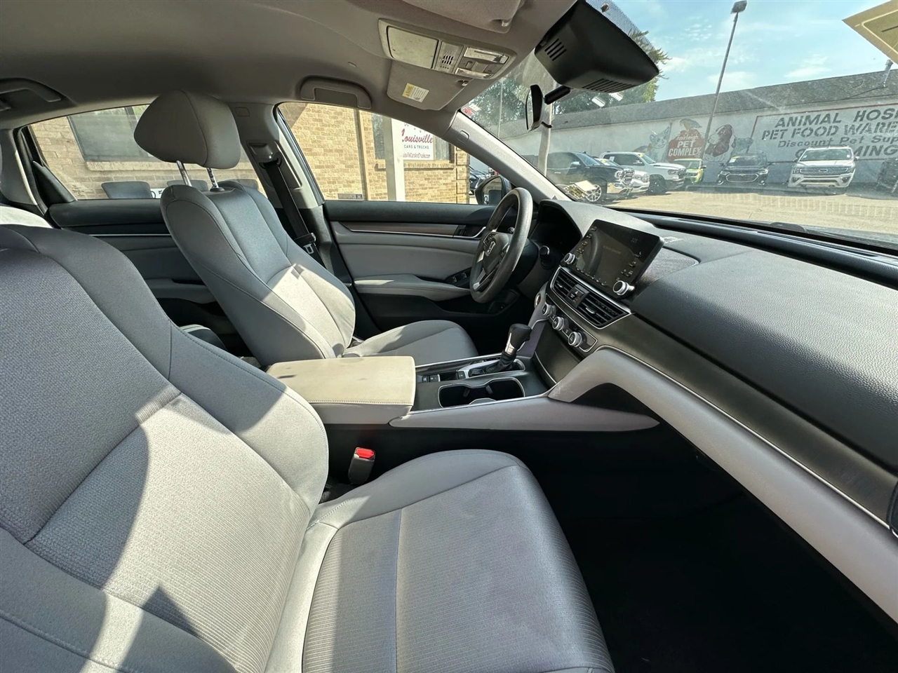 Honda Accord Sedan LX 1.5T CVT 2018 Honda Accord Sedan LX 1.5T CVT 2018