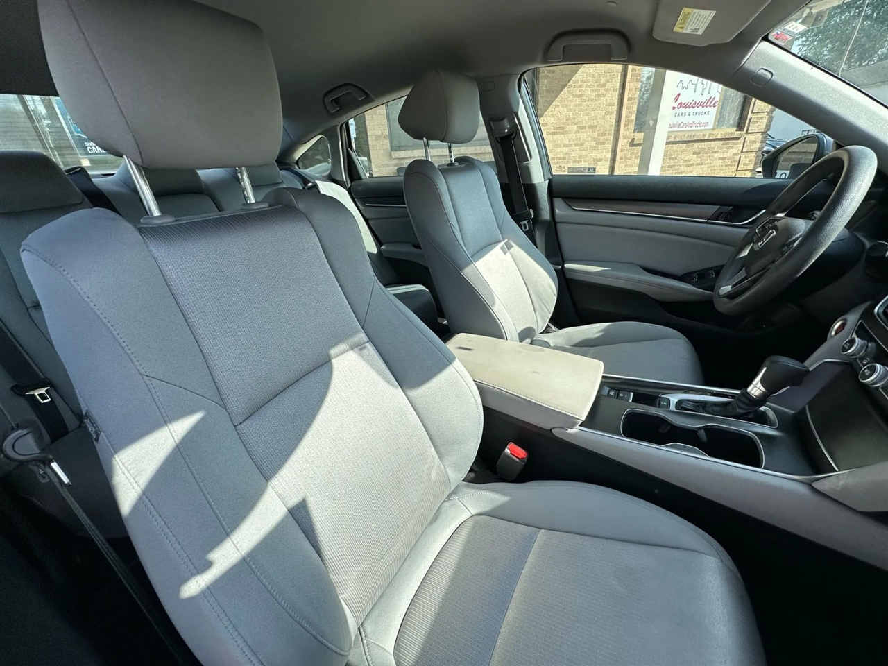 Honda Accord Sedan LX 1.5T CVT 2018 Honda Accord Sedan LX 1.5T CVT 2018