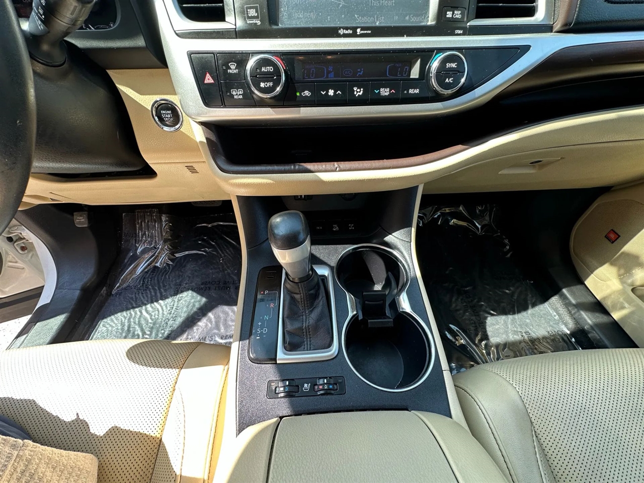 Toyota Highlander AWD 4dr V6 Limited (Natl) 2015 Toyota Highlander AWD 4dr V6 Limited (Natl) 2015