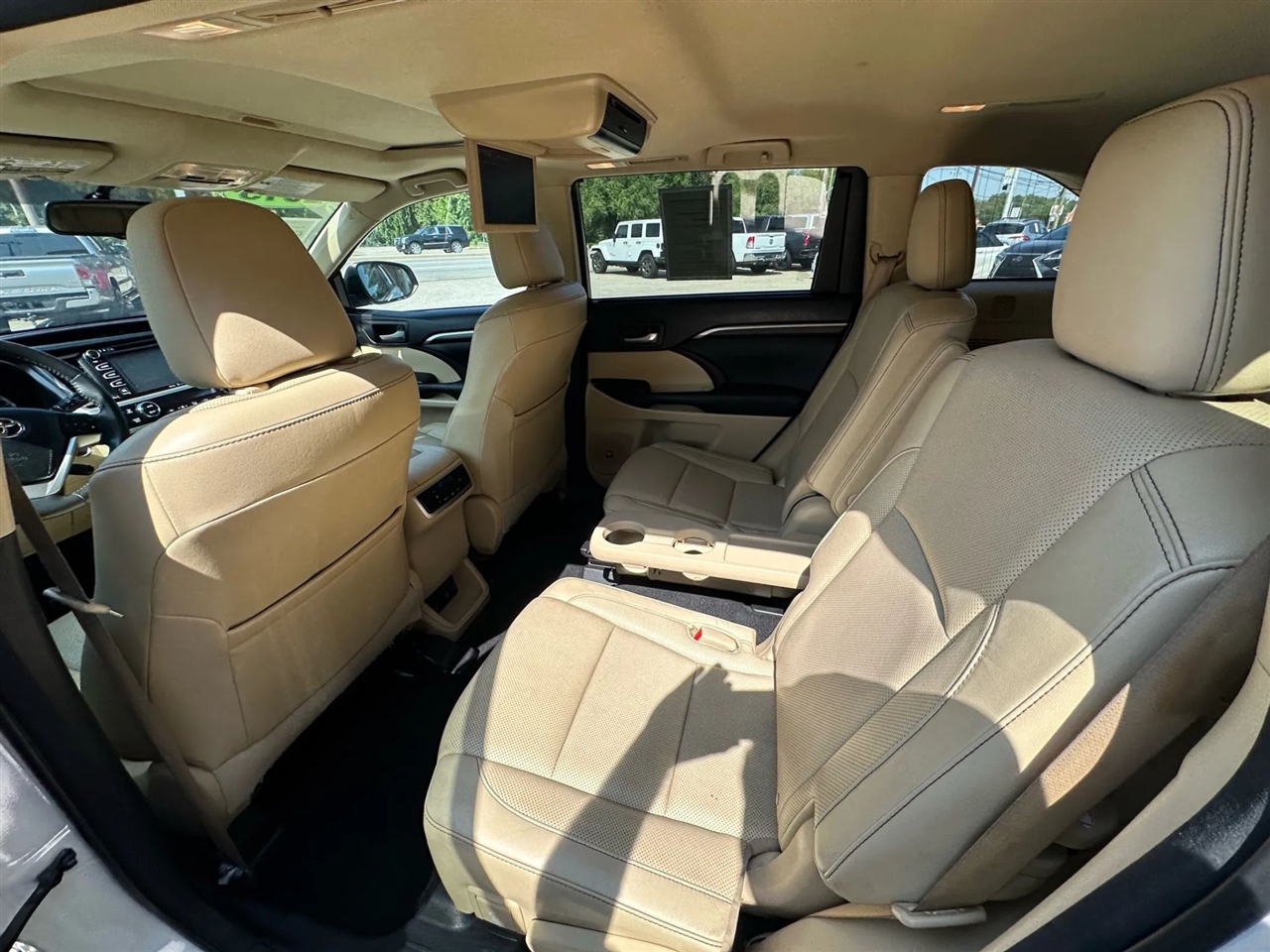 Toyota Highlander AWD 4dr V6 Limited (Natl) 2015 Toyota Highlander AWD 4dr V6 Limited (Natl) 2015