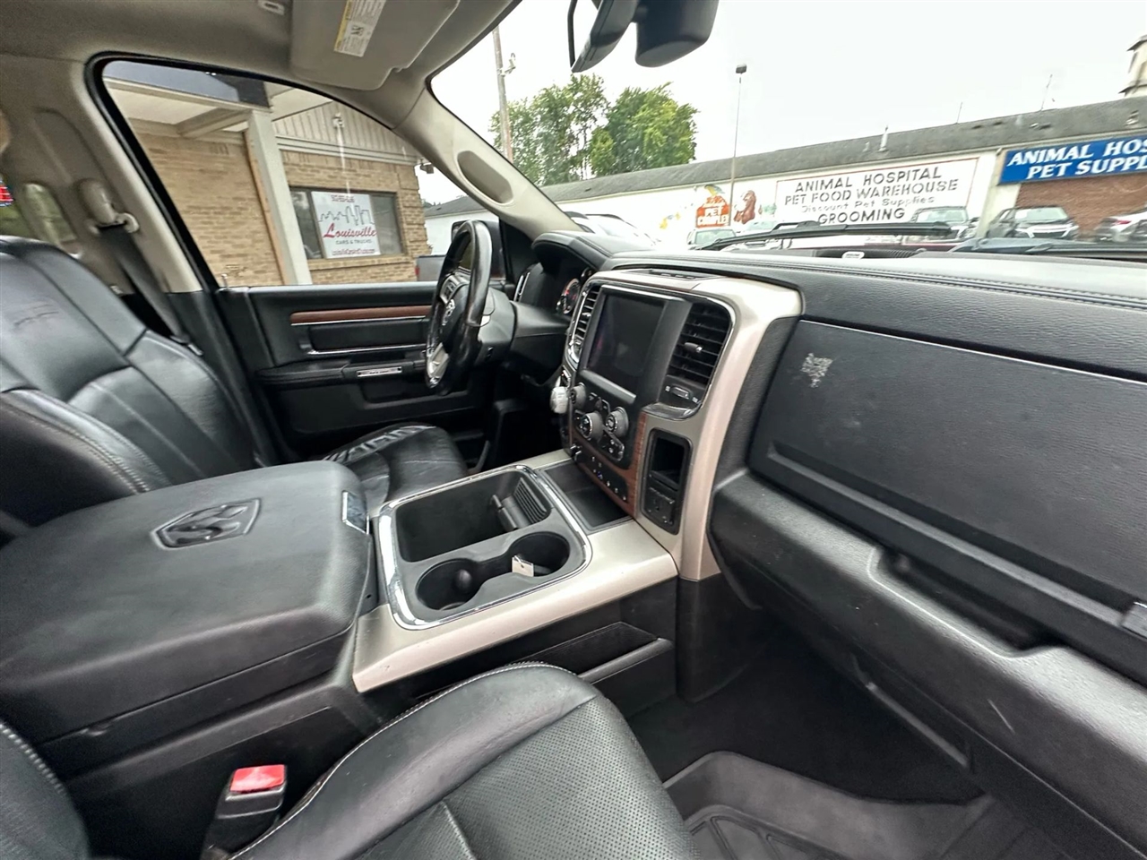 2018 Ram 1500 Laramie photo 14