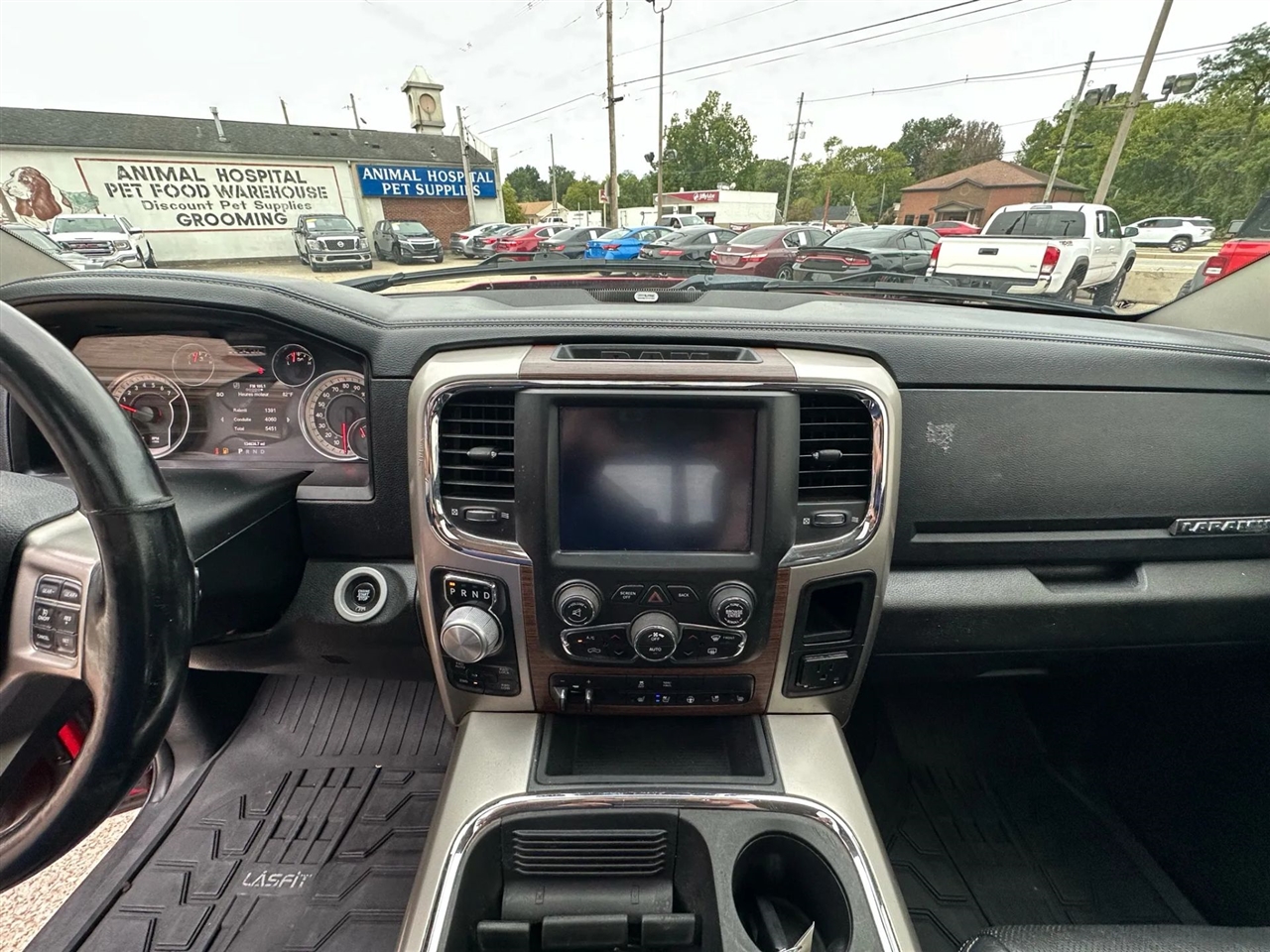 2018 Ram 1500 Laramie photo 23