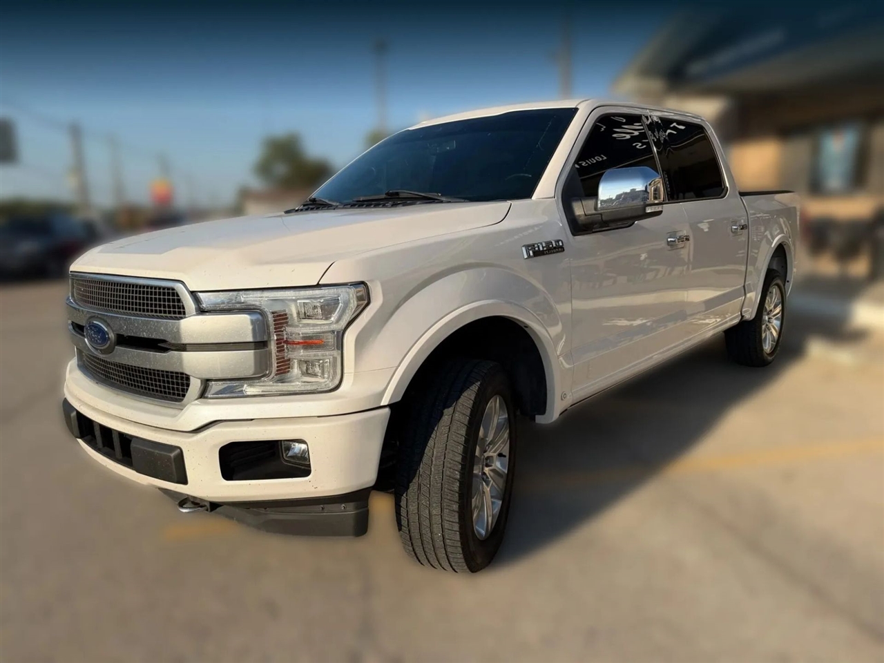 2018 Ford F-150 Platinum photo 3