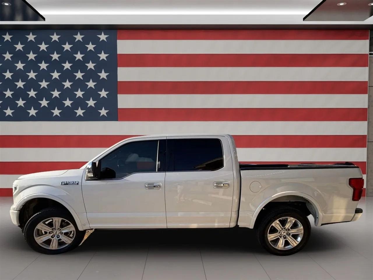 Ford F-150 Platinum SuperCrew 4WD 2018