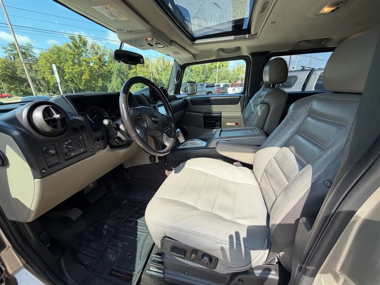 2005 Hummer H2 Base photo 18