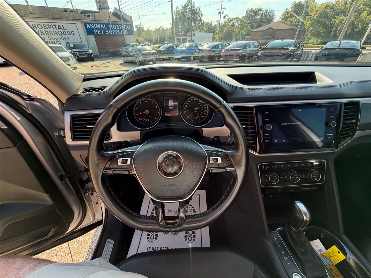 2018 Volkswagen Atlas V6 SEL photo 22