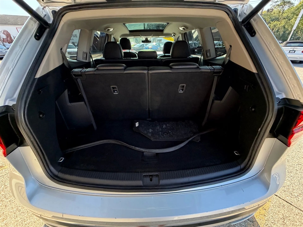 2018 Volkswagen Atlas V6 SEL photo 34