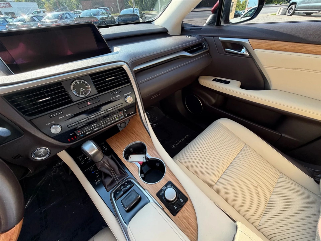 2017 Lexus RX 350 photo 24