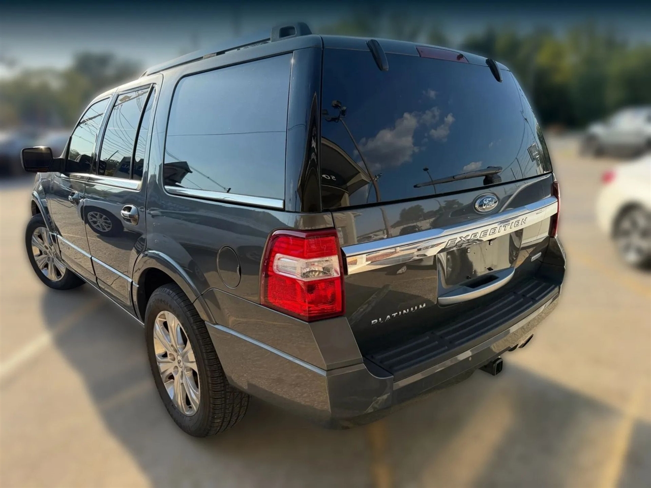 2015 Ford Expedition Platinum photo 4