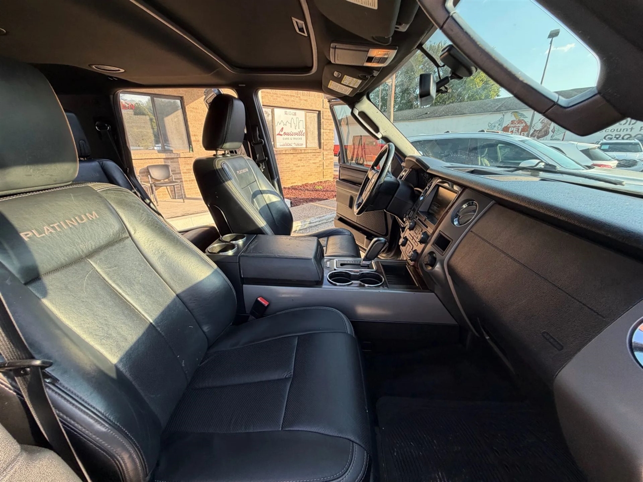 2015 Ford Expedition Platinum photo 20
