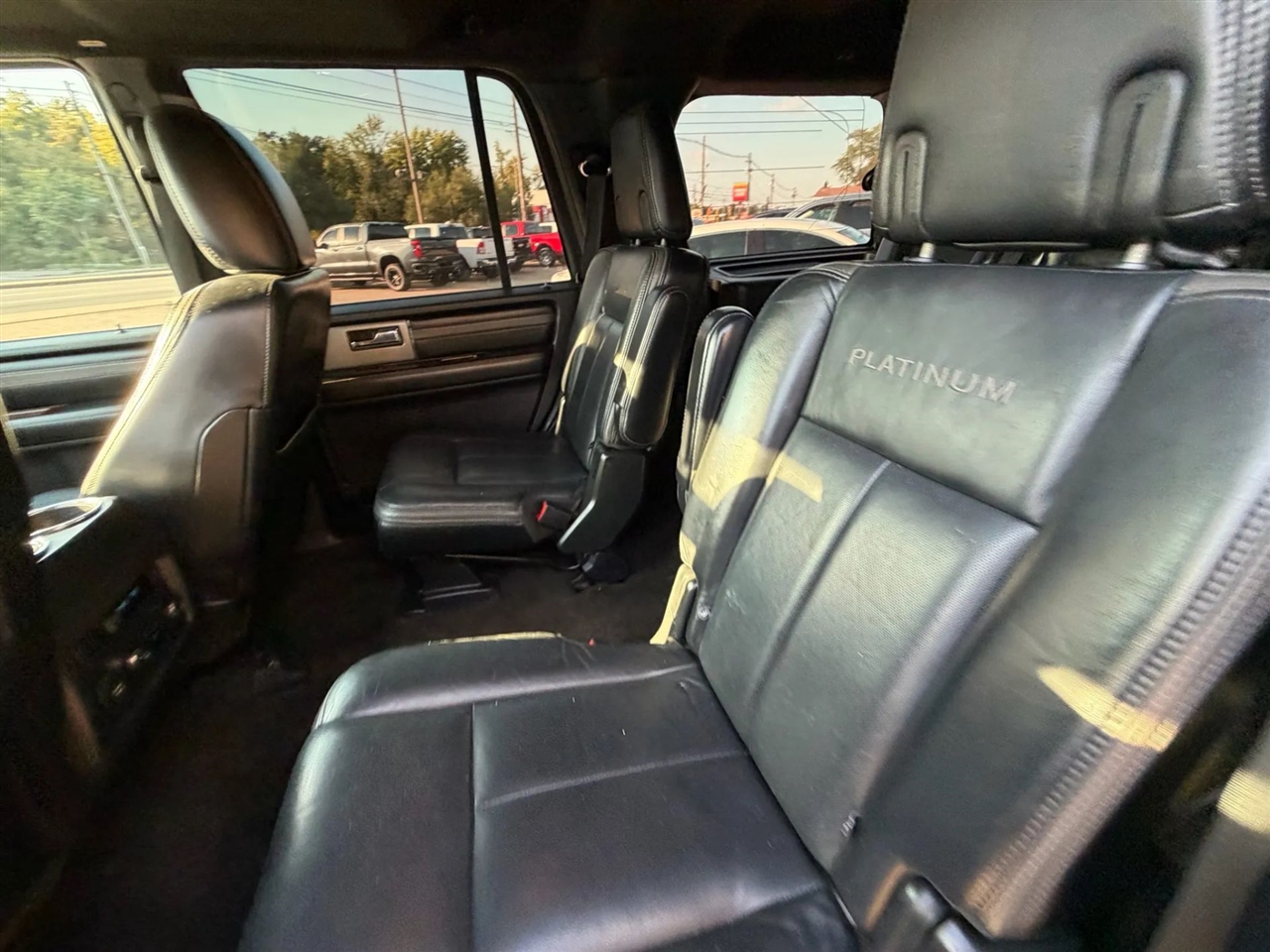 2015 Ford Expedition Platinum photo 28