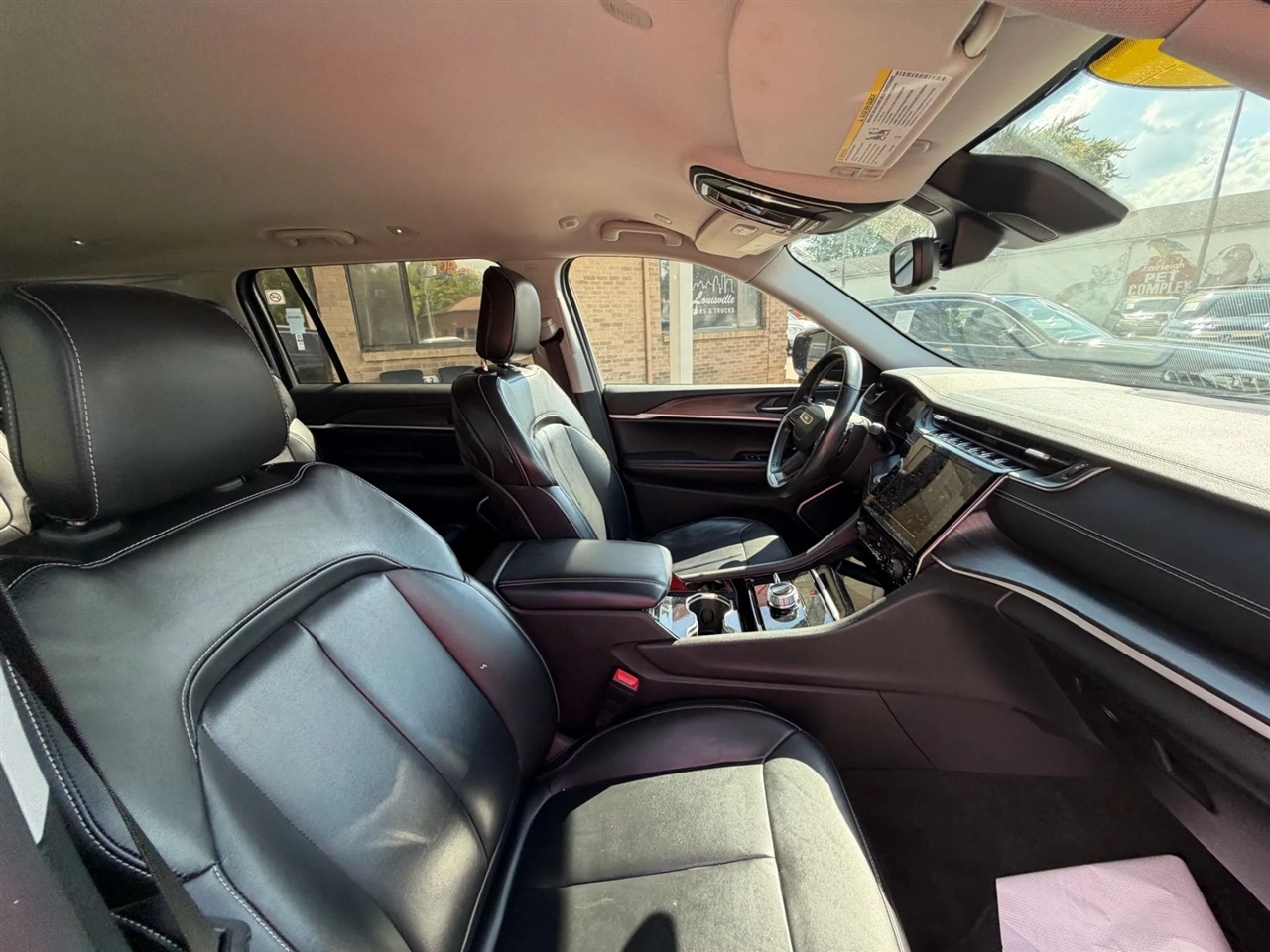 2021 Jeep Grand Cherokee Limited photo 9