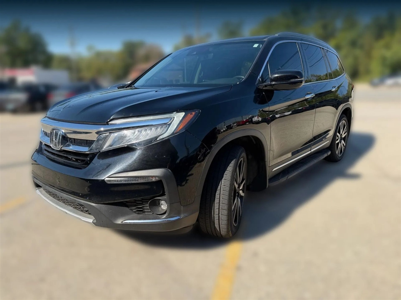 2019 Honda Pilot Touring photo 2