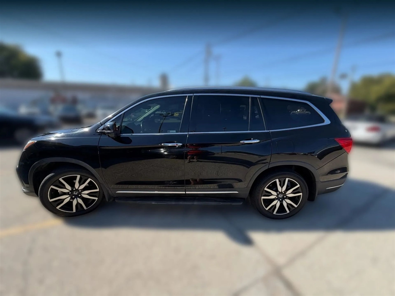 2019 Honda Pilot Touring photo 3