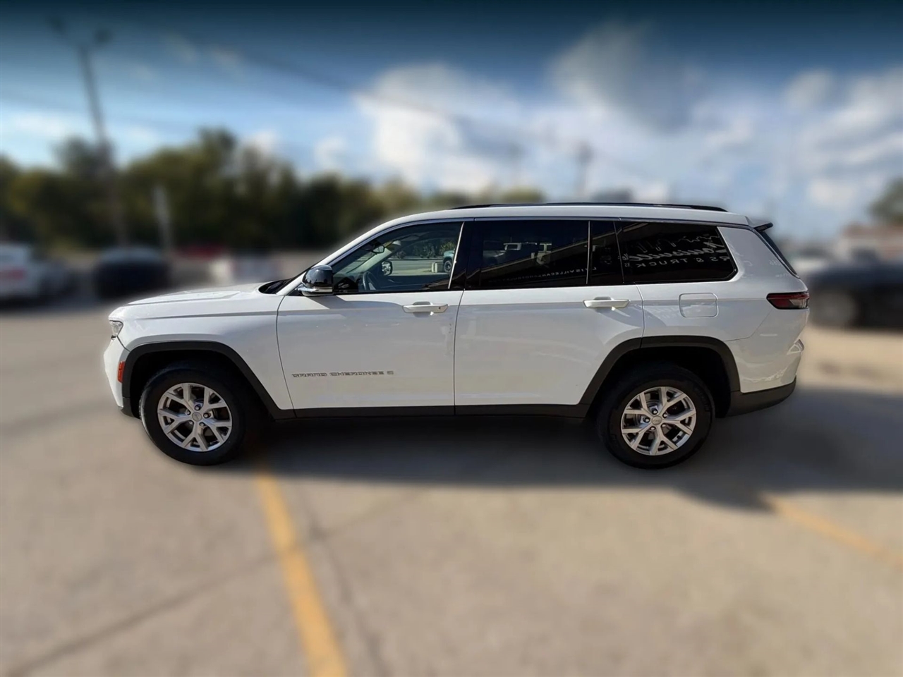 2021 Jeep Grand Cherokee Limited photo 4