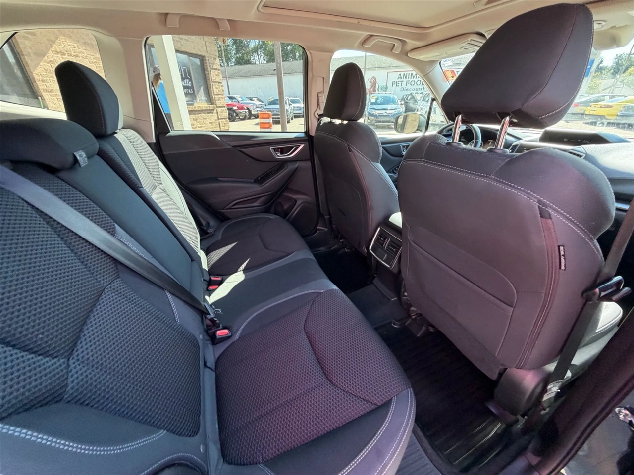 2019 Subaru Forester 2.5i Premium photo 27