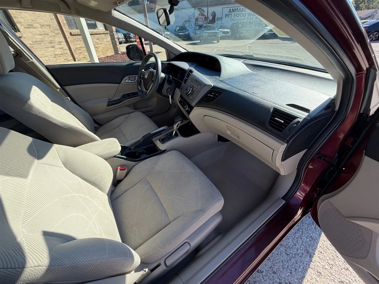 Honda Civic Sdn 4dr Auto LX 2012 Honda Civic Sdn 4dr Auto LX 2012