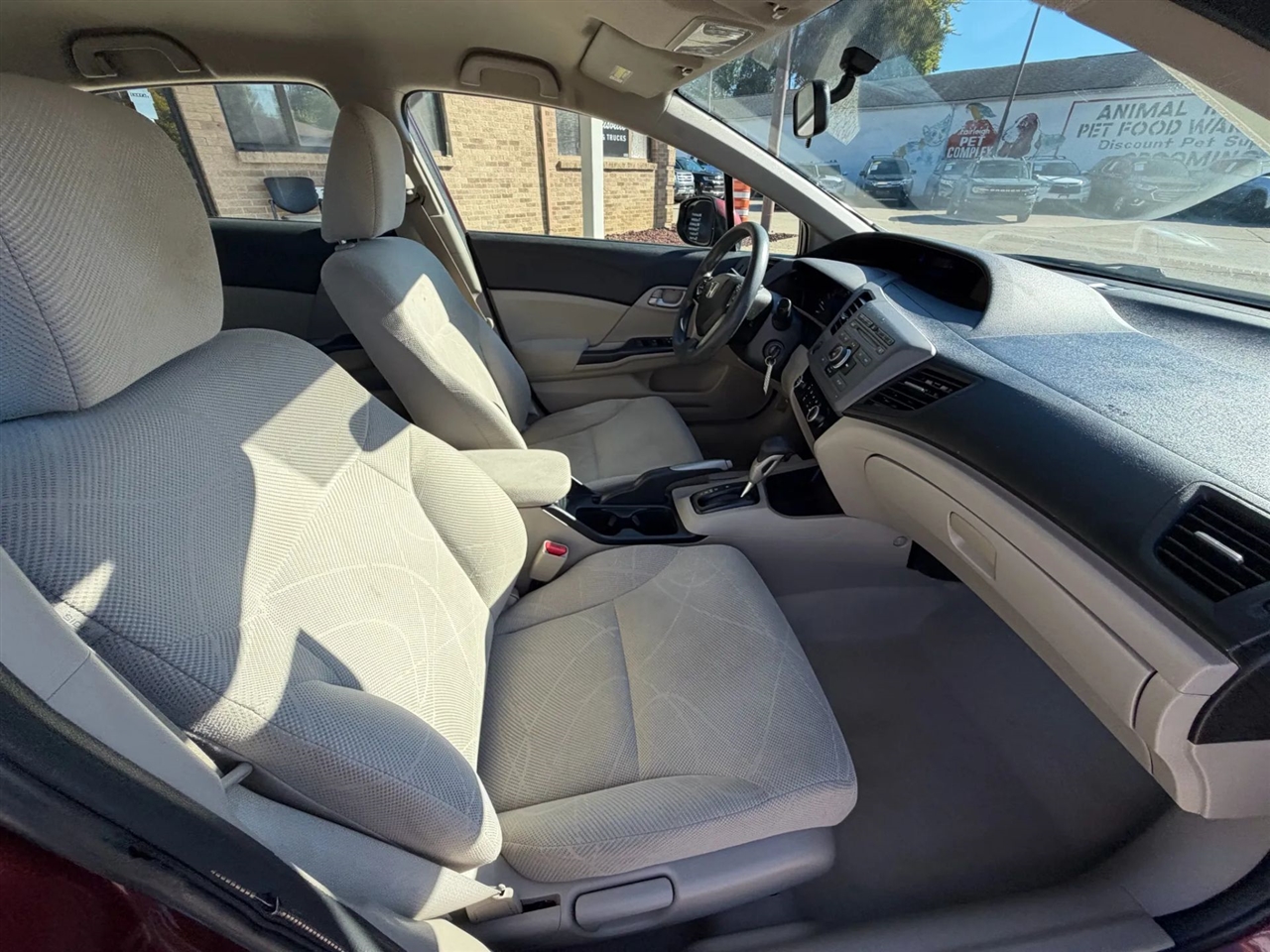 Honda Civic Sdn 4dr Auto LX 2012 Honda Civic Sdn 4dr Auto LX 2012