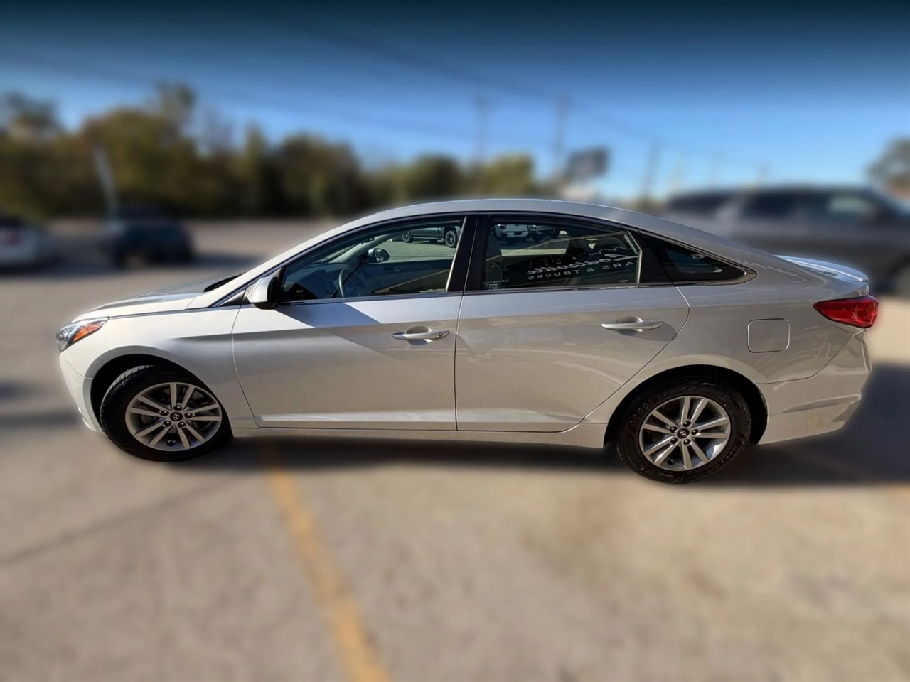 Hyundai Sonata 4dr Sdn 2.4L SE 2016 Hyundai Sonata 4dr Sdn 2.4L SE 2016