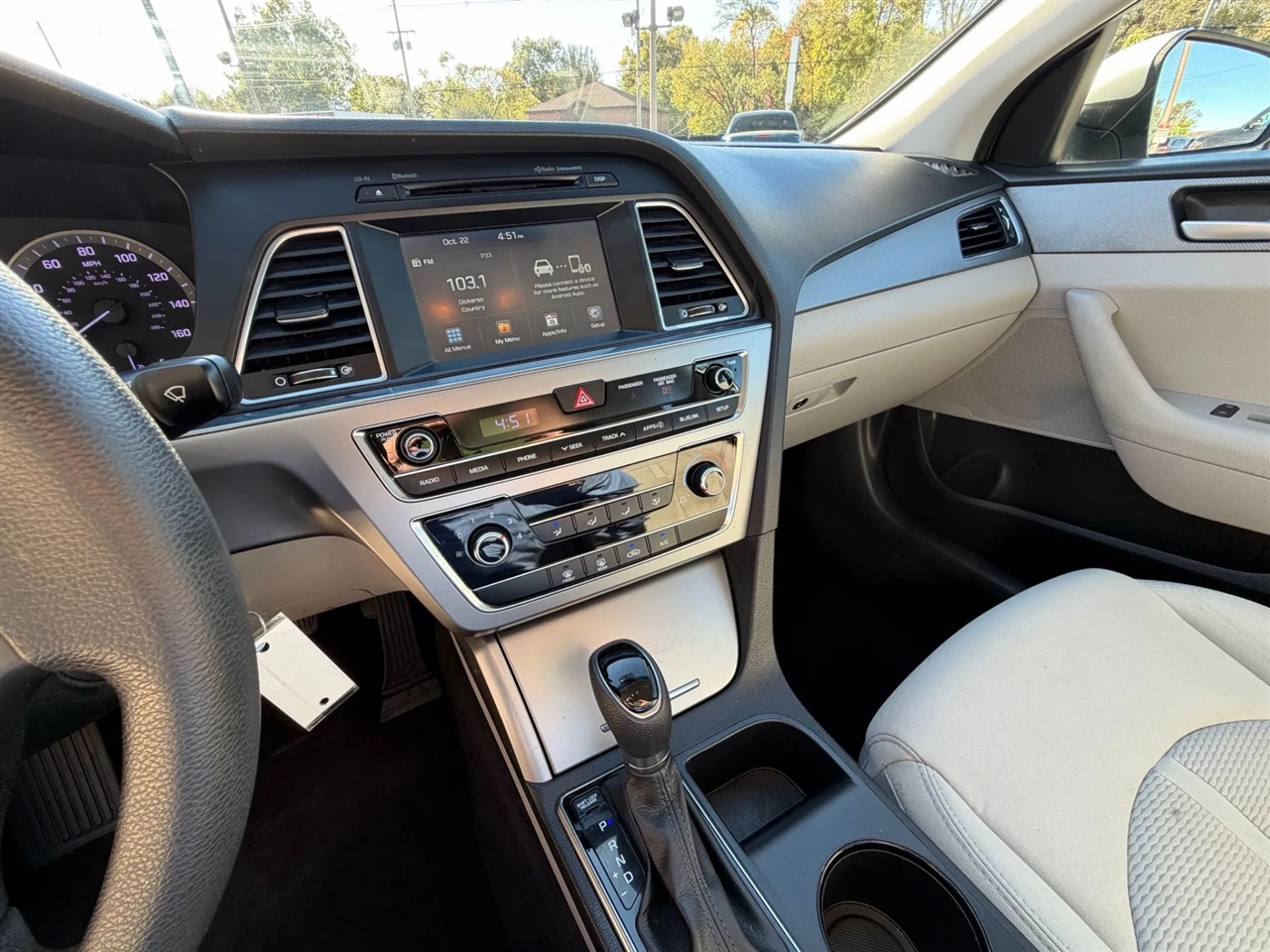 Hyundai Sonata 4dr Sdn 2.4L SE 2016 Hyundai Sonata 4dr Sdn 2.4L SE 2016