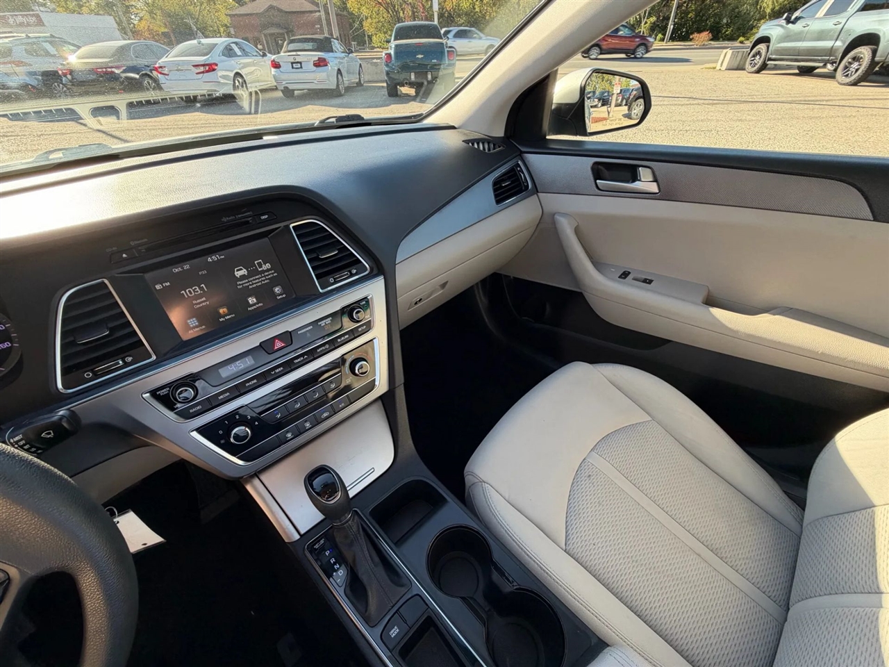 Hyundai Sonata 4dr Sdn 2.4L SE 2016 Hyundai Sonata 4dr Sdn 2.4L SE 2016