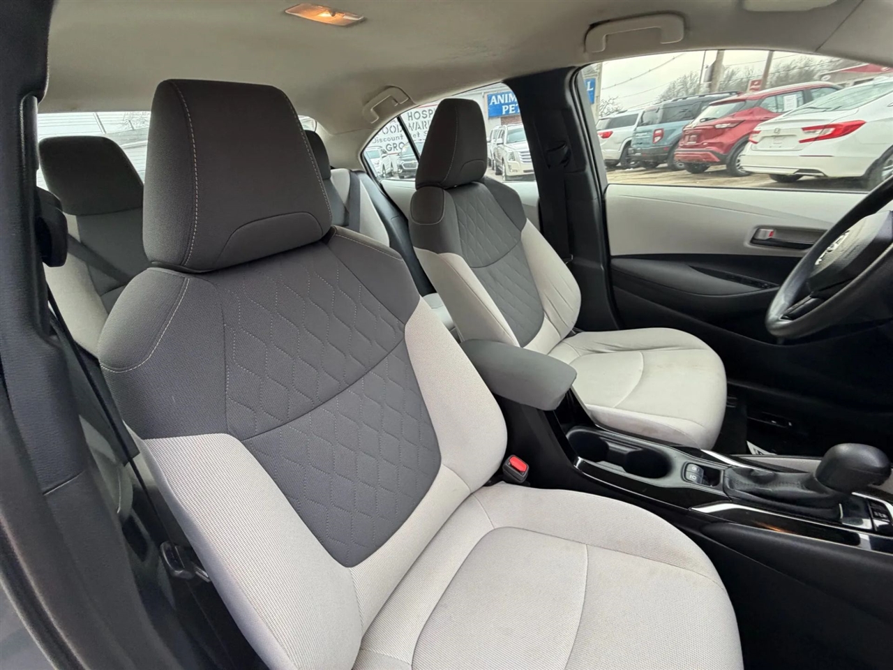 Toyota Corolla LE CVT (Natl) 2022