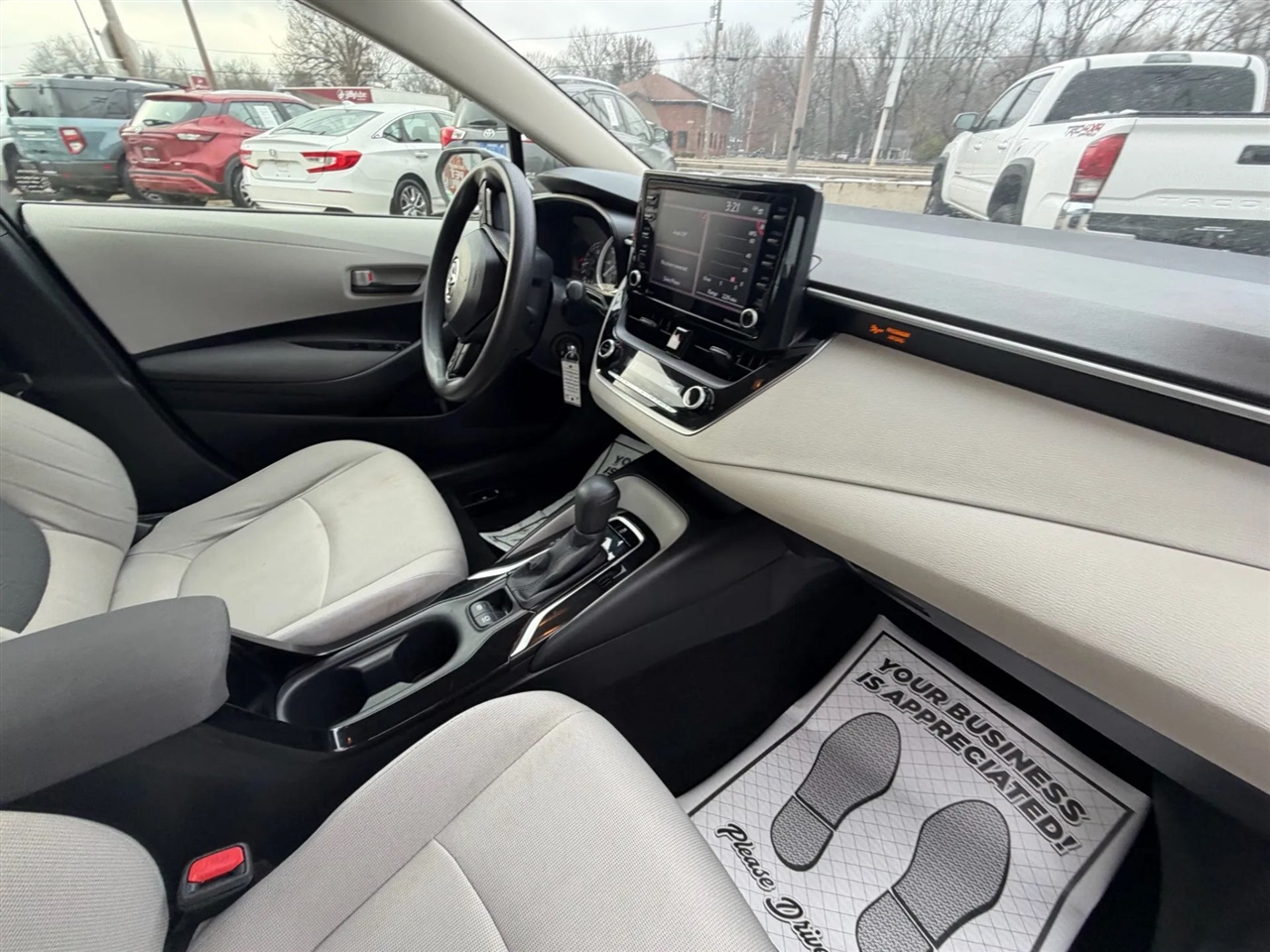 Toyota Corolla LE CVT (Natl) 2022