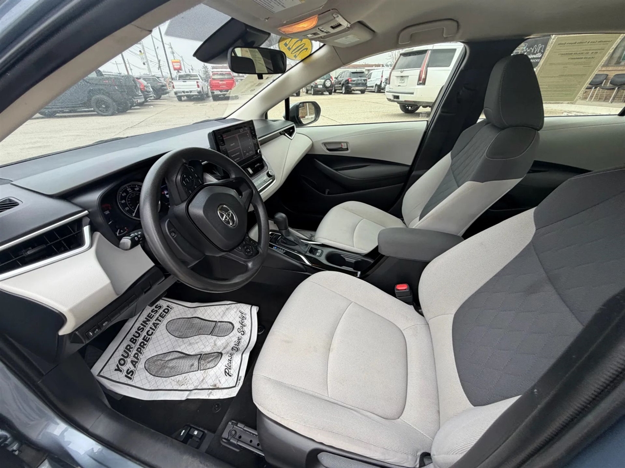 Toyota Corolla LE CVT (Natl) 2022