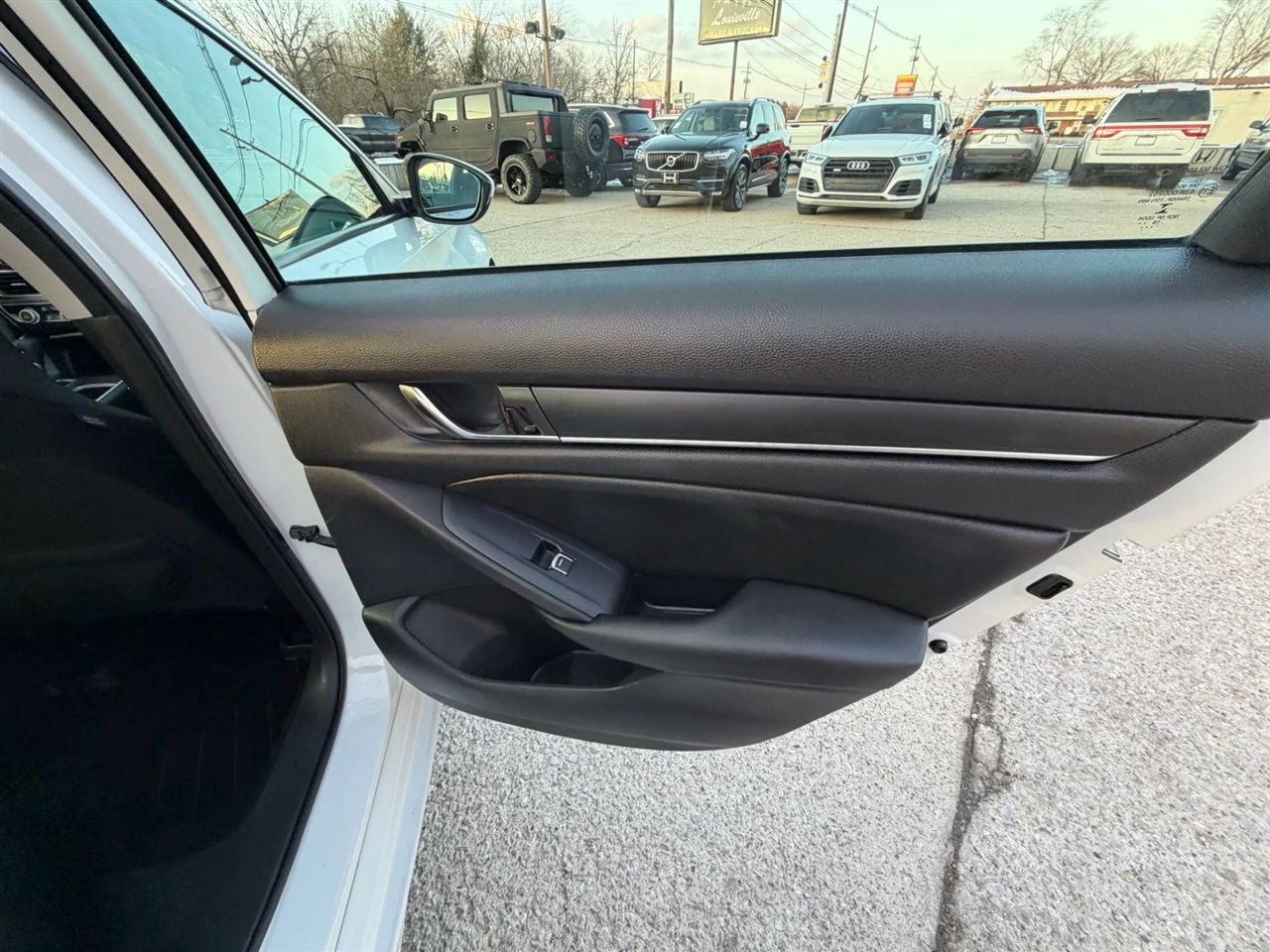 Honda Accord Sedan LX 1.5T CVT 2019