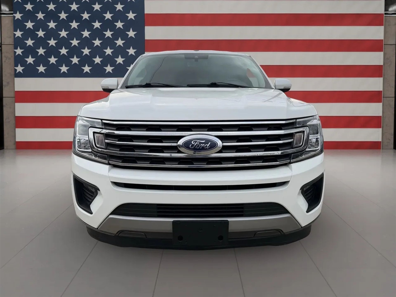 2021 Ford Expedition XLT's photo