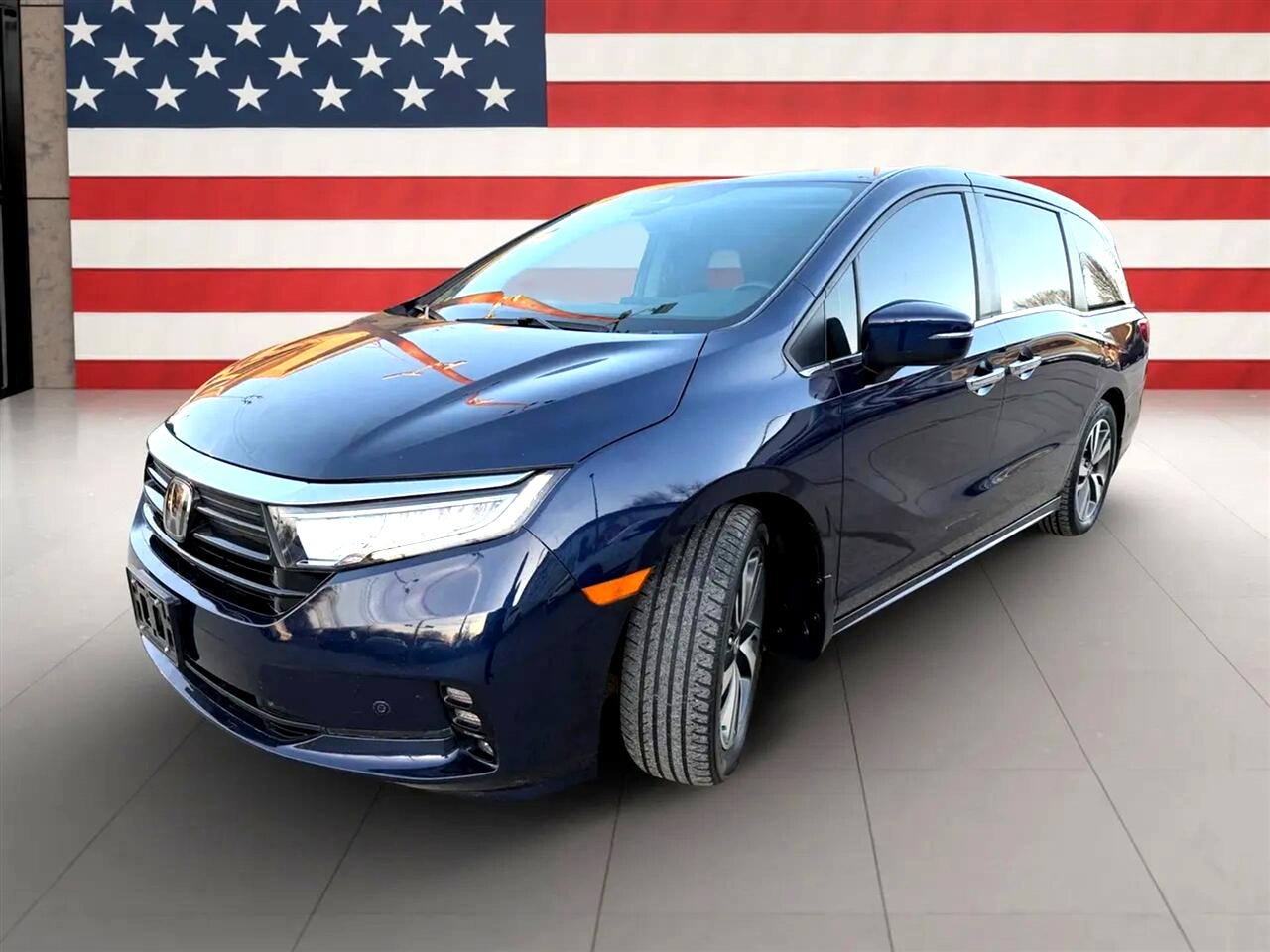 Honda Odyssey Touring Auto 2023