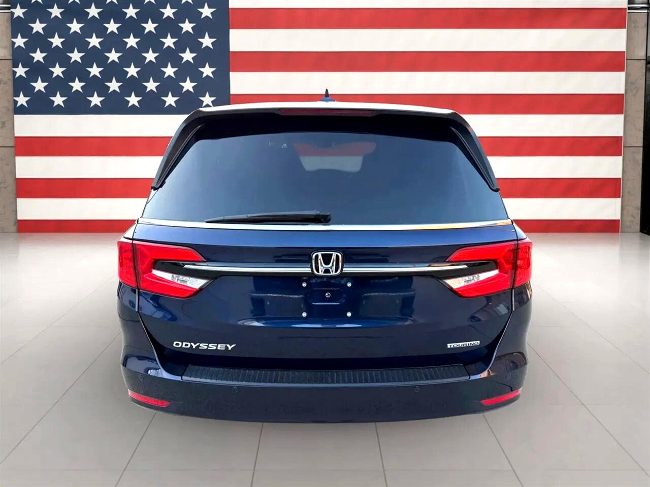 Honda Odyssey Touring Auto 2023