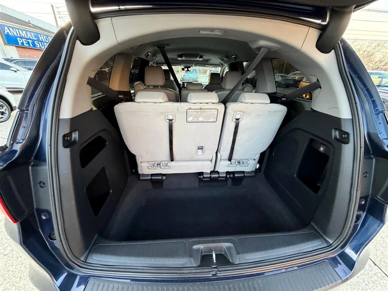 Honda Odyssey Touring Auto 2023