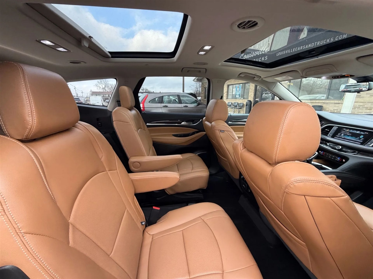 Buick Enclave FWD 4dr Premium 2018