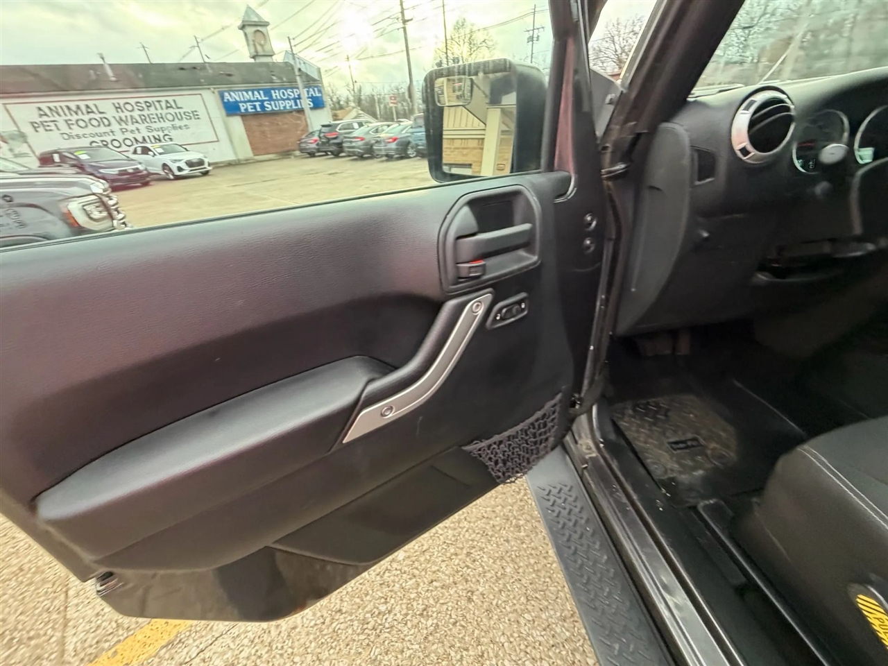 Jeep Wrangler 4WD 2dr Sahara 2016